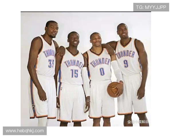 勇士与雷霆激战三场精彩回顾球员表现与战术分析全解析